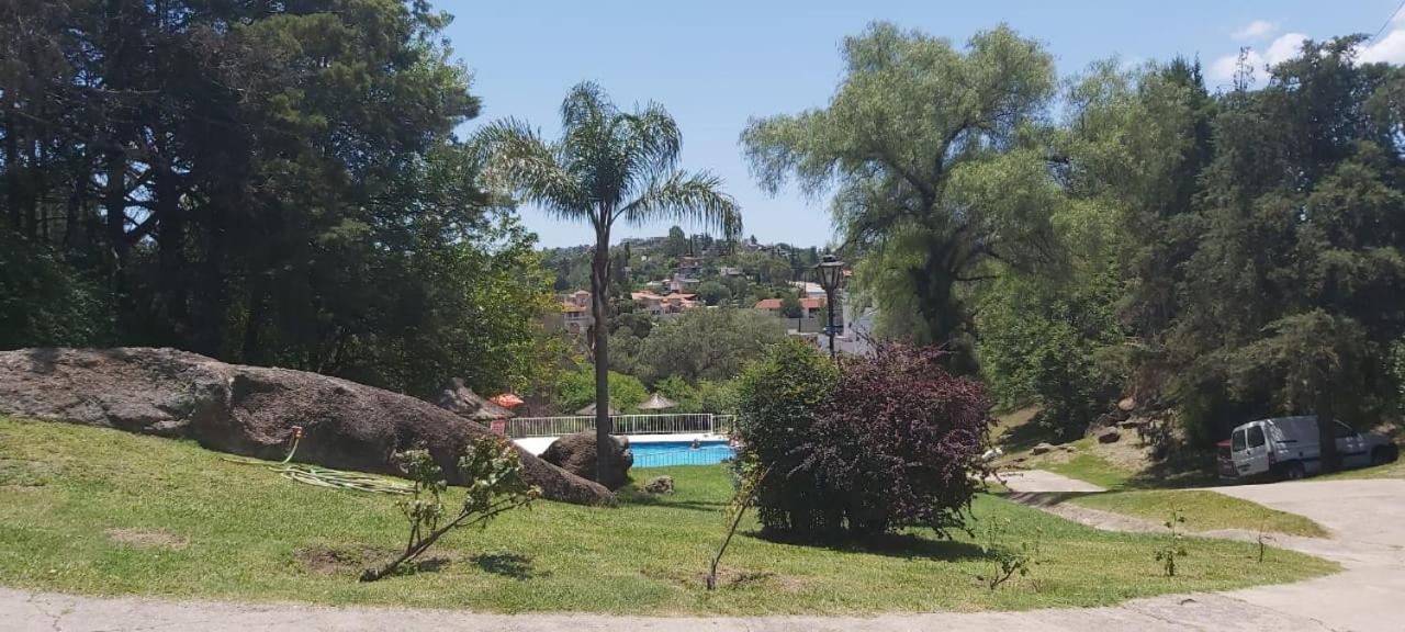 Departamentos Carlos Paz Bajada Al Lago Villa Carlos Paz Eksteriør billede